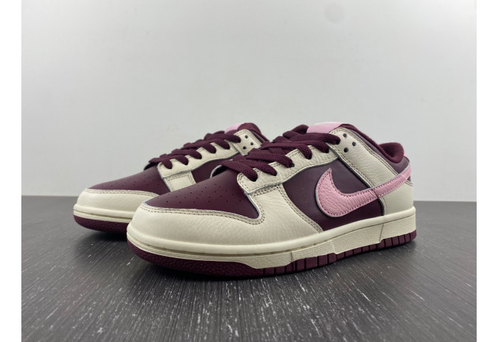 Nike Dunk Low Valentine's Day DR9705-100