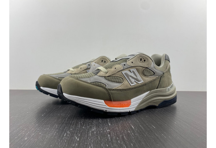 New Balance M992WT
