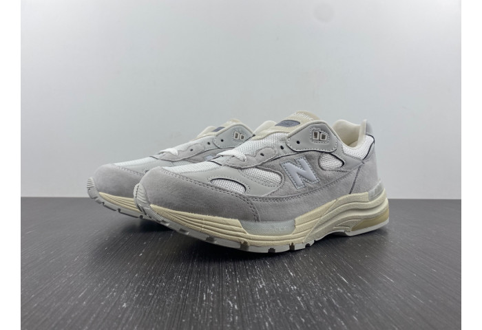 New Balance M992MD