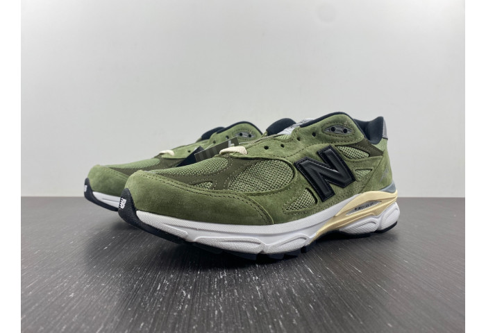 New Balance M990AD3