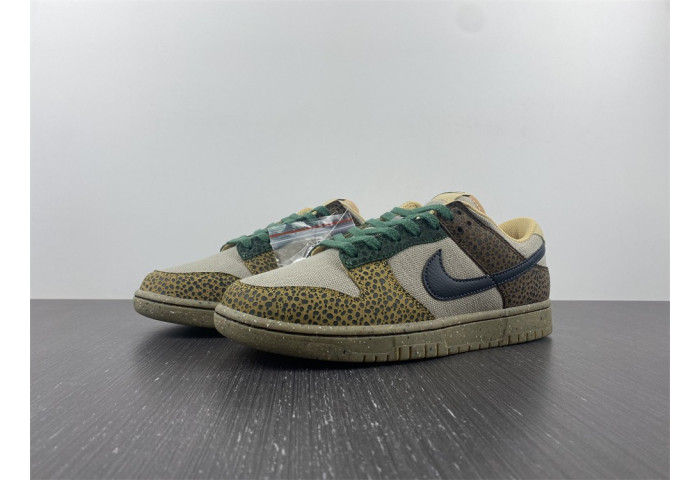 Nike Dunk Low Safari Golden Moss - DX2654-200