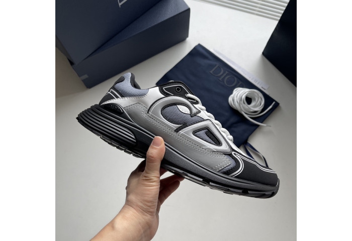 DIO B30 LowTop Sneaker