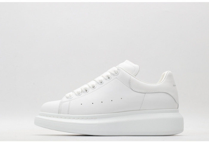 A1exa*der Mcqv*en OVERSIZED