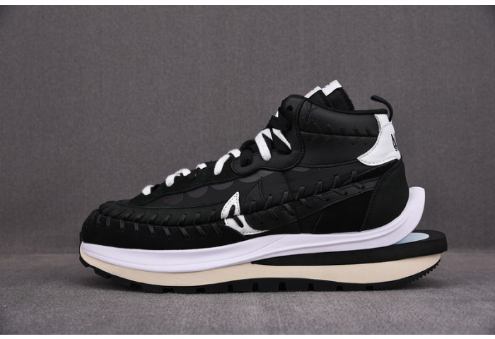 Nike Vaporwaffle sacai Jean Paul Gaultier Black White DH9186-001