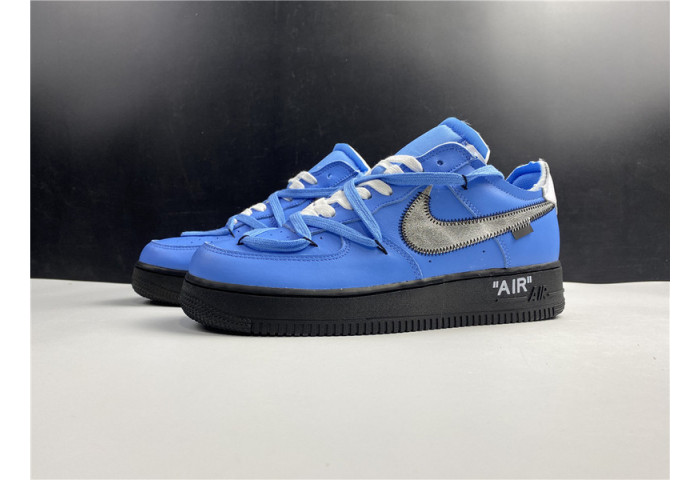 NIKE AIR FORCE 1 LOW UNIVERSITY BLUE CK0866-401