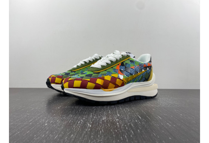 sacai x Nike Waffle Woven Green Gusto DR5209-300