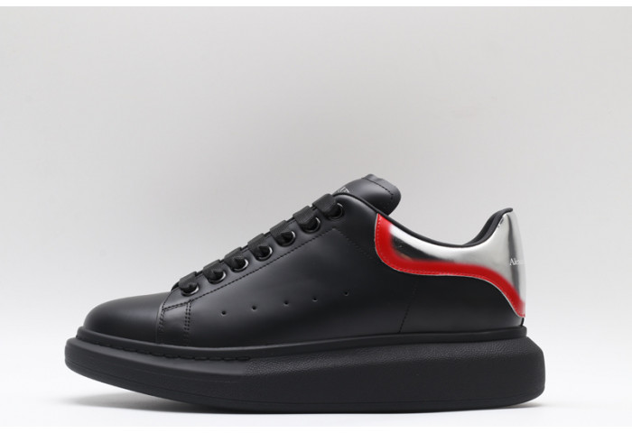 A1exa*der Mcqv*en OVERSIZED