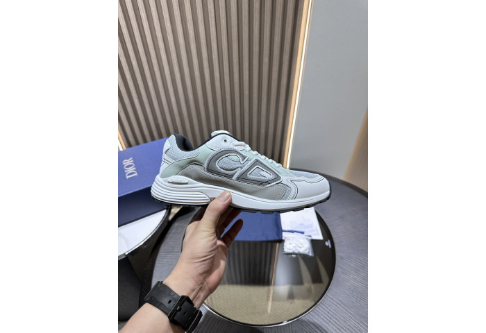 DIO B30 LowTop Sneaker