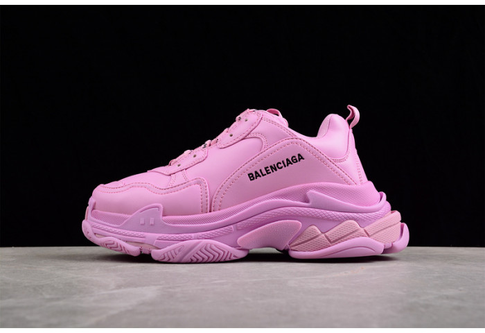 BLCG SNEAKER TRIPLE.S.