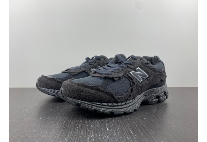 New Balance 2002R M2002RDB
