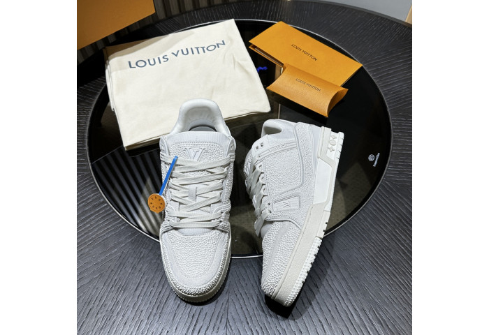 LO1_VTS SNEAKER