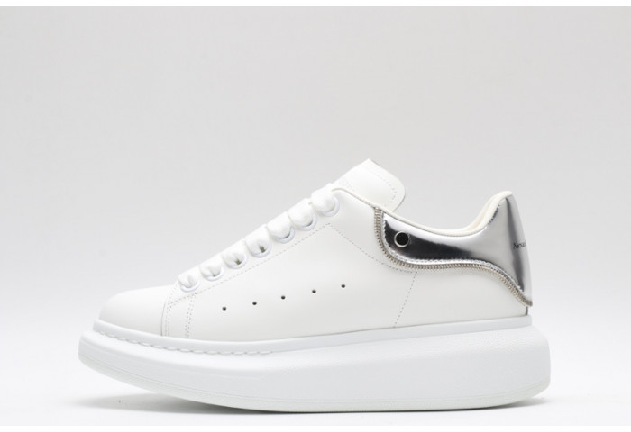 A1exa*der Mcqv*en OVERSIZED