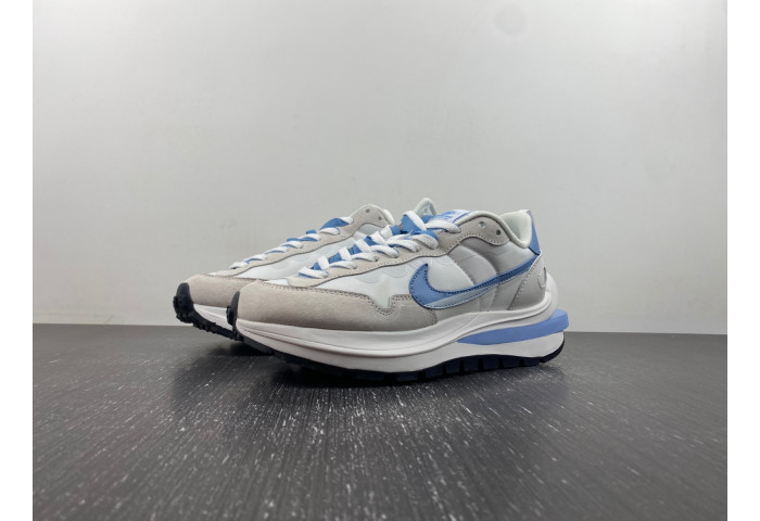 Sacai x VaporWaffle DD1875-112