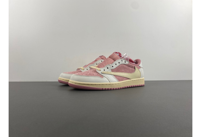 Travis Scott x Air Jordan 1 Low OG