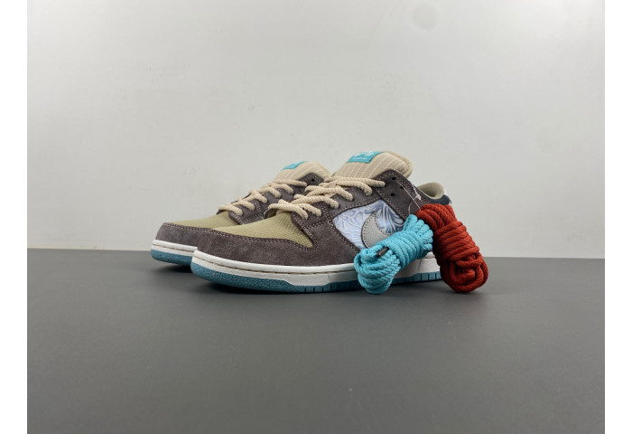 DUNK LOW SB 'BIG MONEY SAVINGS' - FZ3129 200