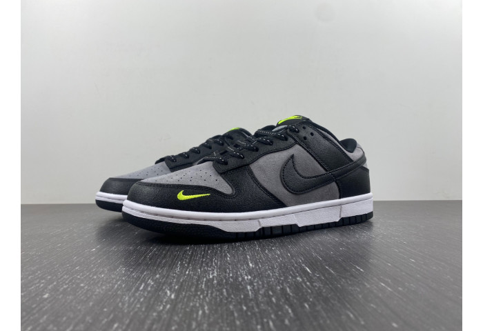 Nike Dunk Low 'Black Grey Green Strike' FQ2205-001