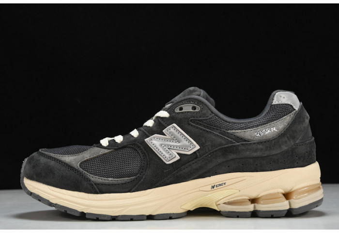New Balance M2002RHO