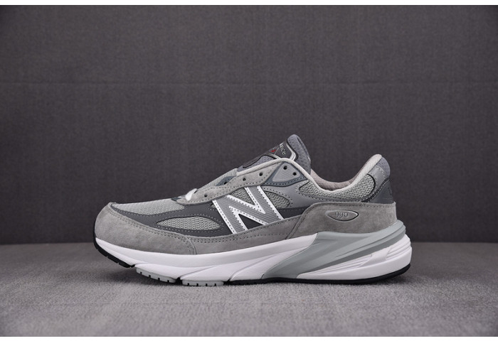 New Balance M990GL6