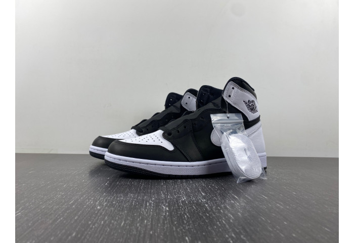 AIR JORDAN 1 BLACK WHITE DZ5485-010