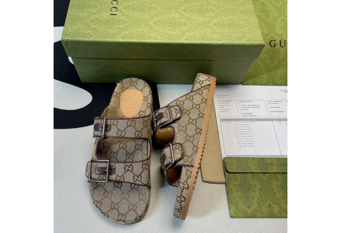 Gvc*1 SANDAL