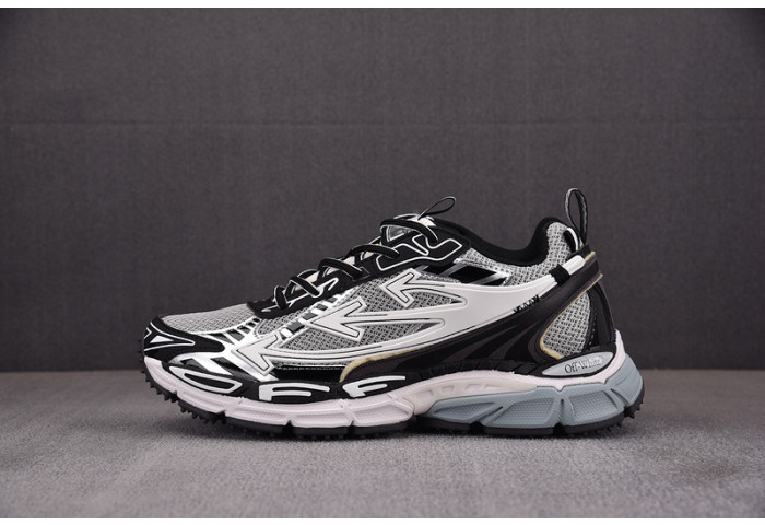 Off-White c/o Virgil Abloh