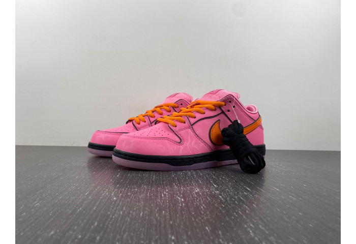 The Powerpuff Girls x Nike SB Dunk Low “Blossom” FD2631-600