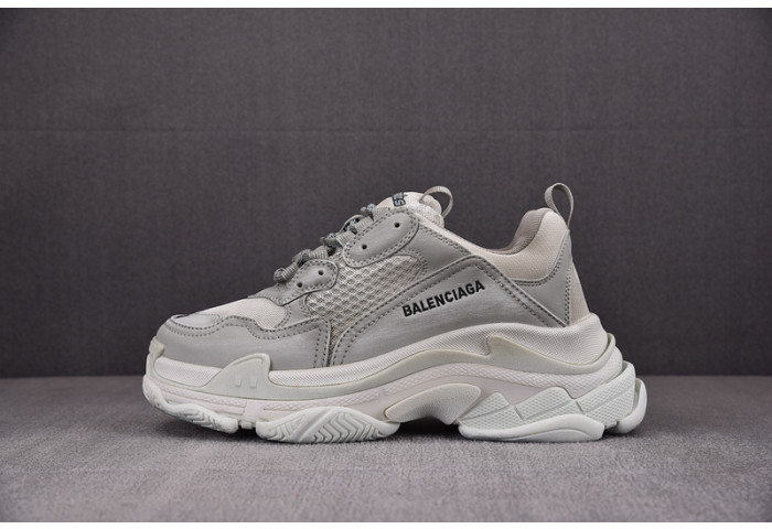 BLCG SNEAKER TRIPLE.S.