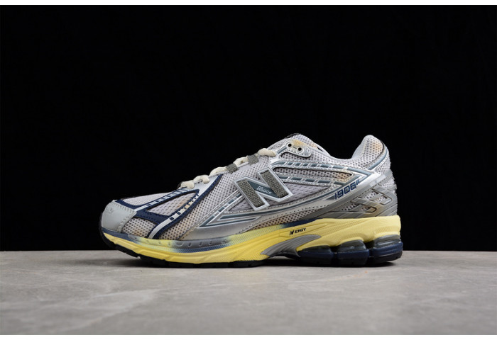 New Balance M1906KA