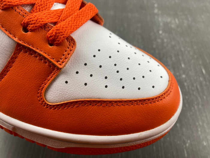 Nike Dunk Low SP Syracuse  - CU1726-101