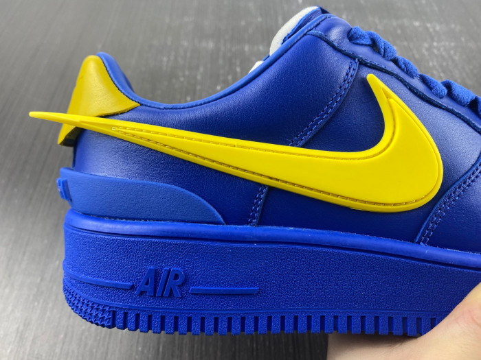 AMBUSH x Nike Air Force 1 Low Game Royal DV3464-400