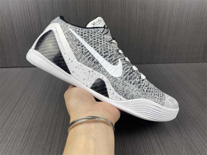 NIKE ZOOM KOBE 9 ELITE LOW XDR 