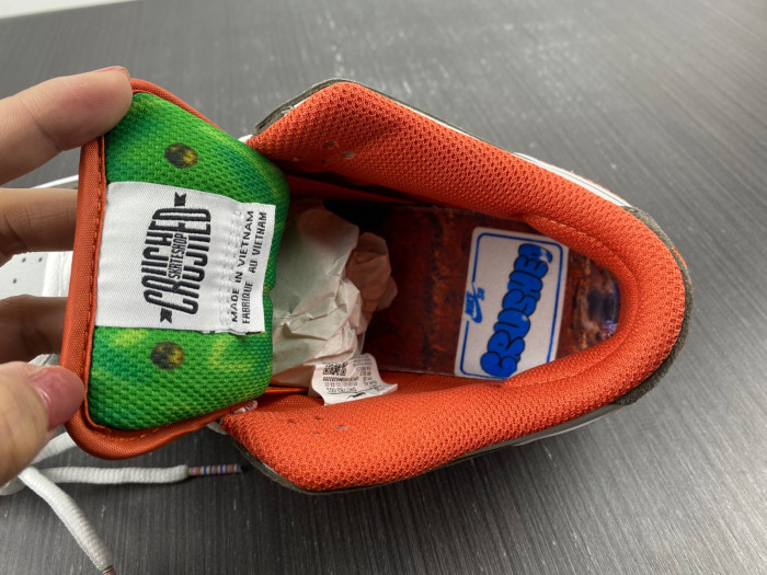 Crushed D.C. x Nike SB Dunk Low DH7782-001