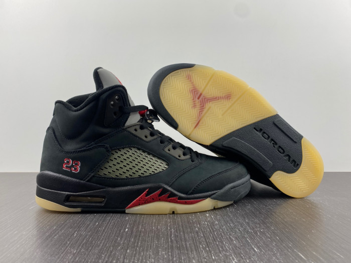 Jordan 5 Retro Gore-Tex Off-Noir  - DR0092-001