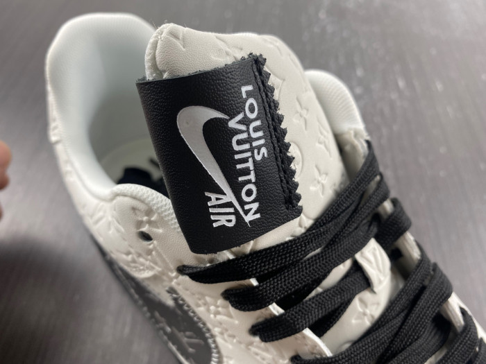 NIKE AIR FORCE 1 LOW BY VIRGIL ABLOH