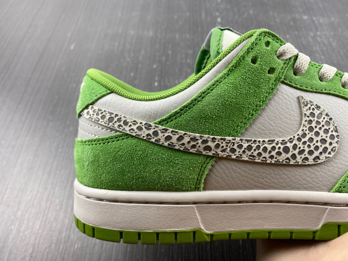 Nike Dunk Low Safari Sw0sh Chlorophyll DR0156-300