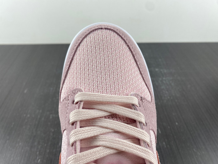 Nike Dunk Low Teddy Bear - DZ5318-640