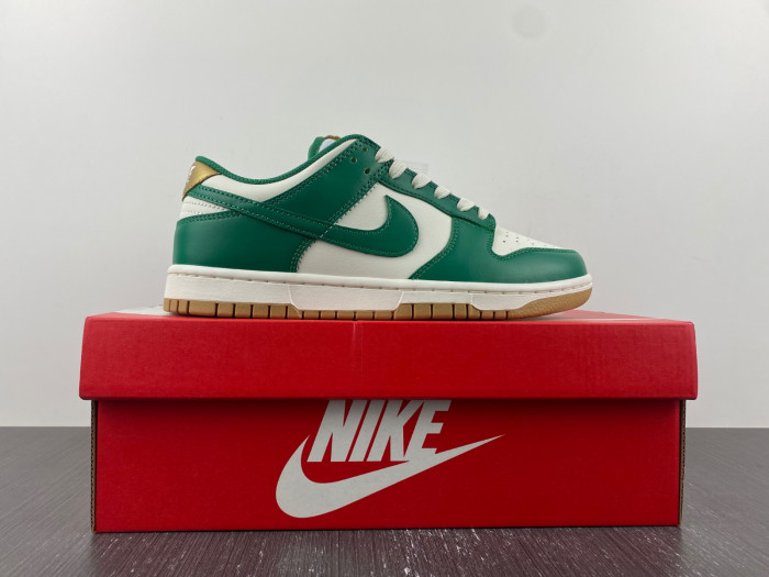 Nike Dunk Low Gold Green FB7173-131