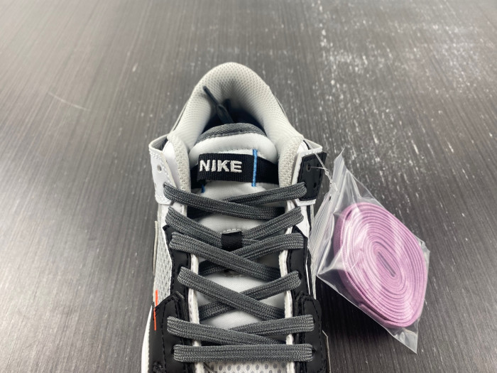 Nike Dunk Low Scrap Mismatch DN5381-001