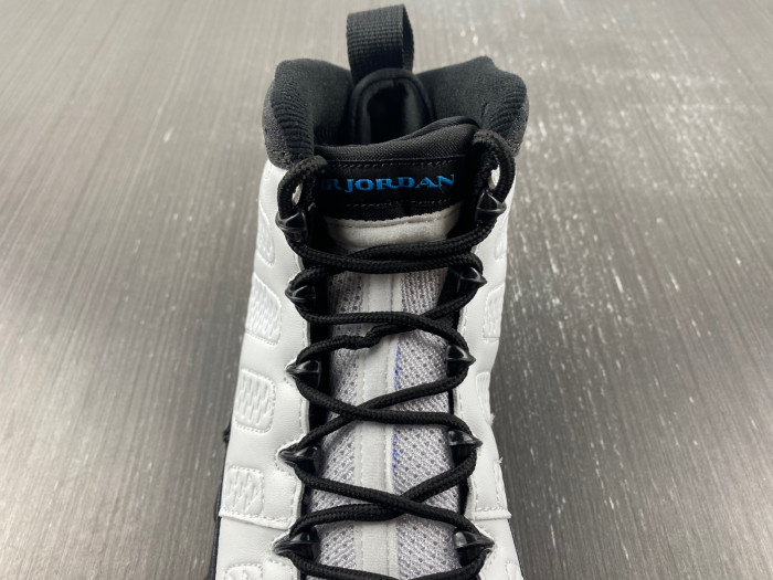 Air Jordan 9 Retro University Blue - CT8019-140