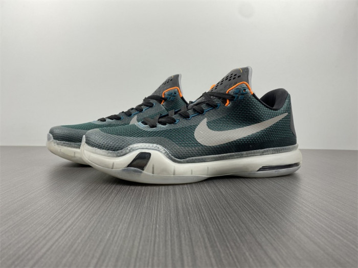 Nike Kobe 10 Flight - 705317-308
