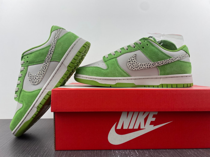 Nike Dunk Low Safari Sw0sh Chlorophyll DR0156-300