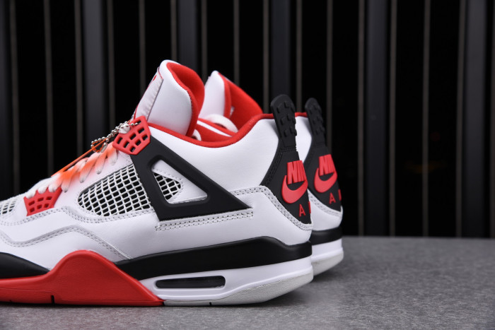 JORDAN 4 RETRO FIRE RED (2020) - DC7770-160
