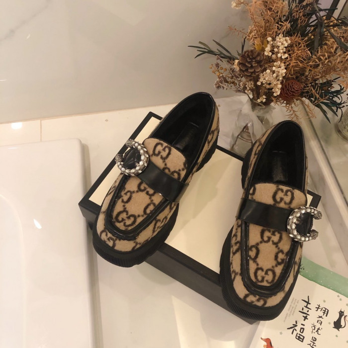 Gvc*1 Loafers