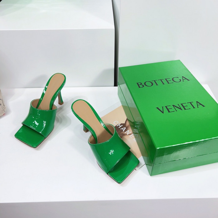 Botteg*Ven*ta Heels