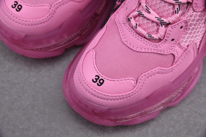 BLCG SNEAKER TRIPLE.S.