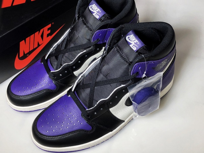 Air Jordan 1 Court Purple 555088-501