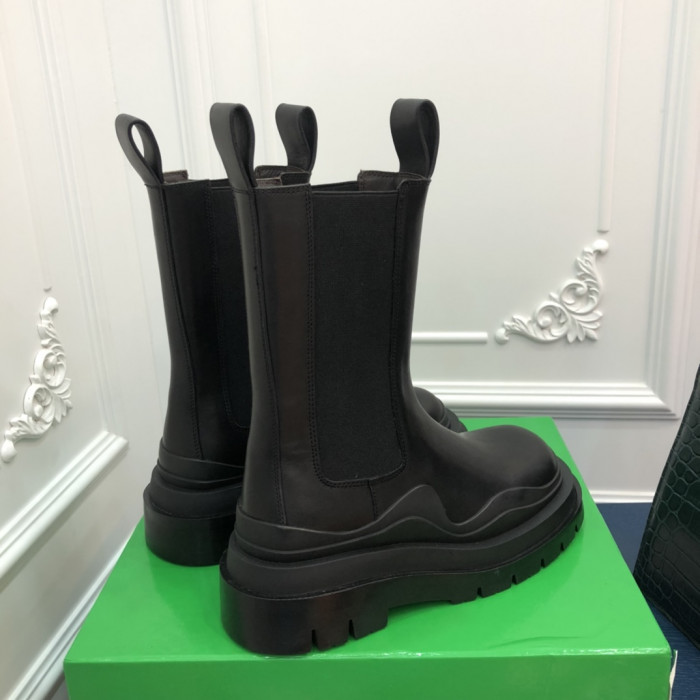 Botteg*Ven*ta Boots WOMEN + MEN