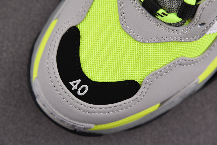 BLCG SNEAKER TRIPLE.S.