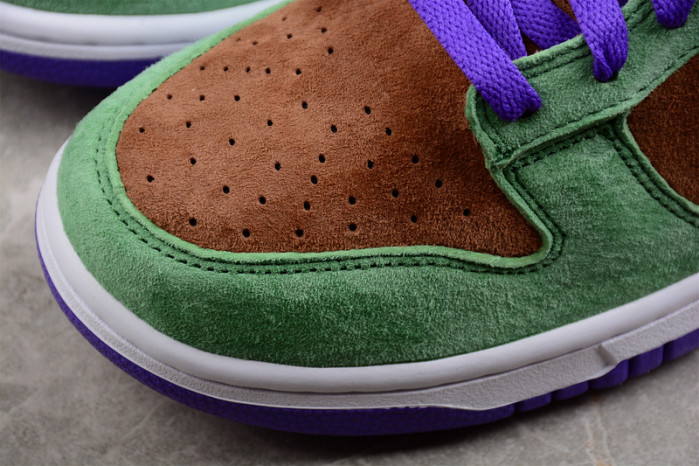 Nike Dunk Low Veneer - DA1469-200