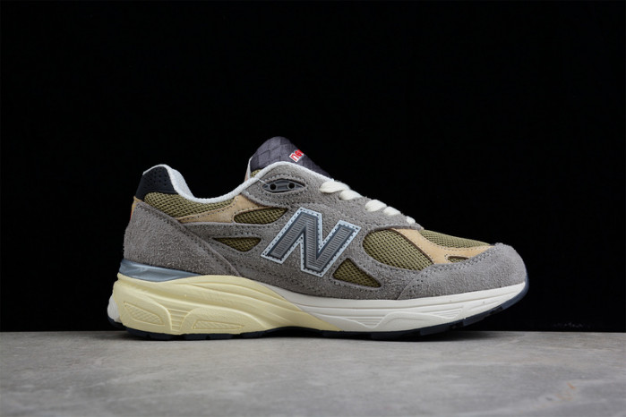 New Balance M990TG3